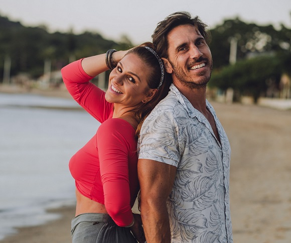 Claus e Vanessa apresentam show especial no Dia dos Namorados